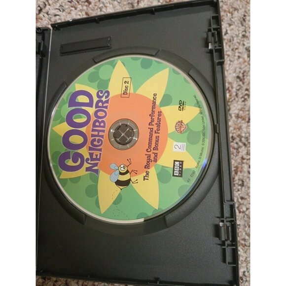 Good Neighbors The Complete Series 1-4 - DVD - 6 Discs - Picture 11 of 12
